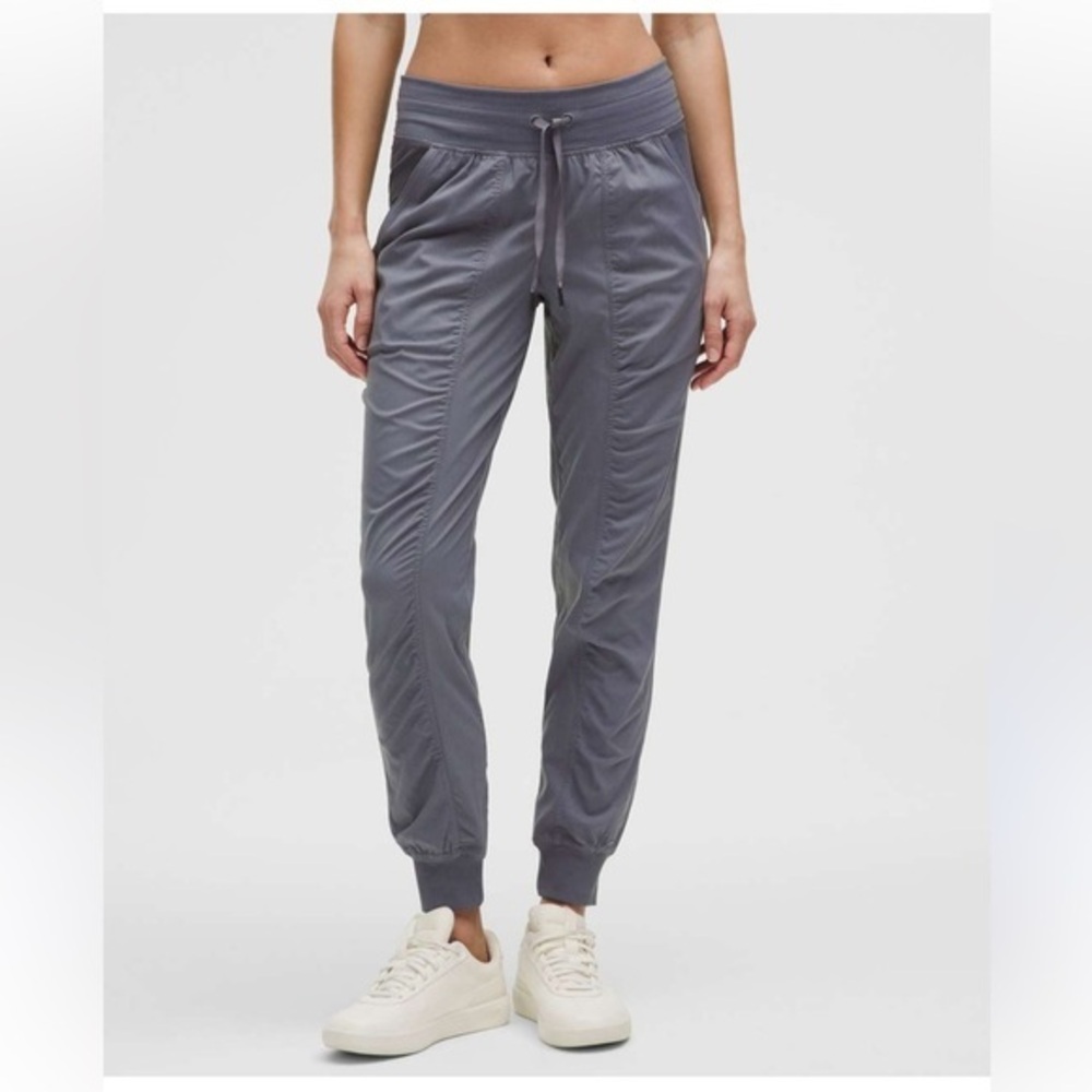 lululemon Dance Studio Mid-Rise
Jogger blue gray size 2